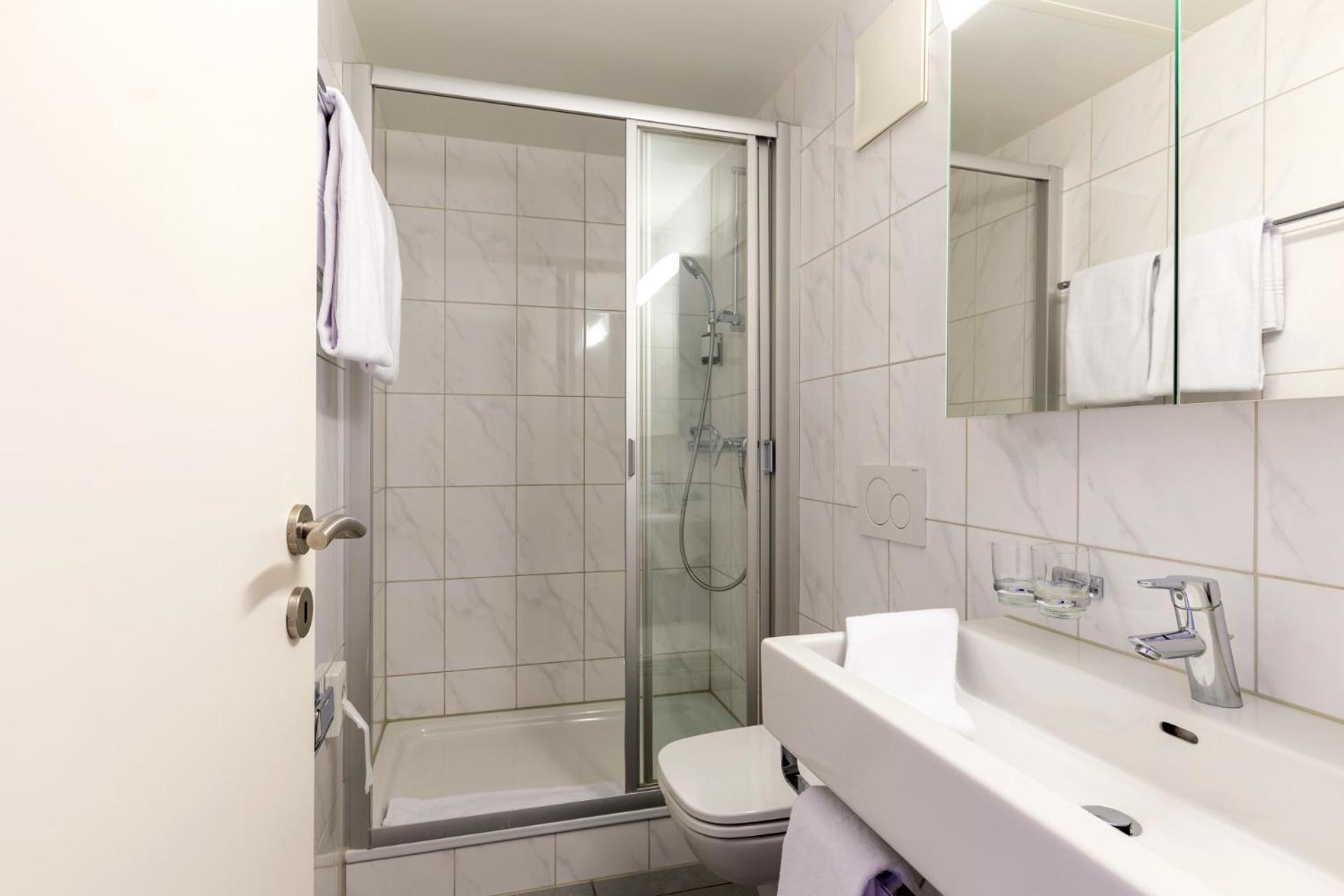 Glandon Rooms Limelight - Self-Check-In Lucerne Bagian luar foto